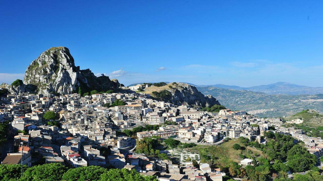 La Casa Di Carta Apartman Borgo Bonsignore Kültér fotó